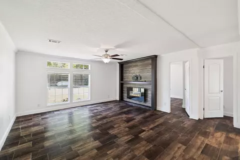 748 Phillips Dr, Freeport, FL 32439 photo 13