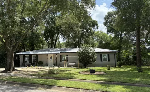 500 Dona Ave, Fort Walton Beach, FL 32547