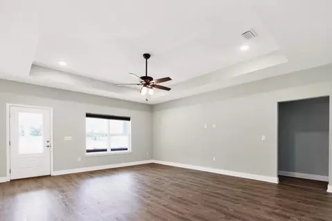 11254 Silverton Dr, Milton, FL 32583 photo 7