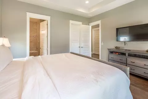 Bedroom - 77 Mobile St, Miramar Beach, FL 32550 photo 4 of 8