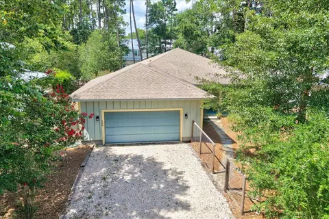 132 Chrysler Ave, Santa Rosa Beach, FL 32459