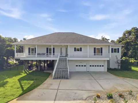 4639 Smokey Rd, Gulf Breeze, FL 32563