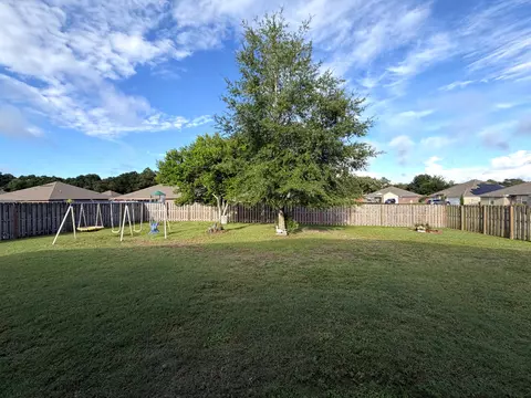 Exterior - 5431 Lee Farm Blvd, Crestview, FL 32536 photo 3 of 5