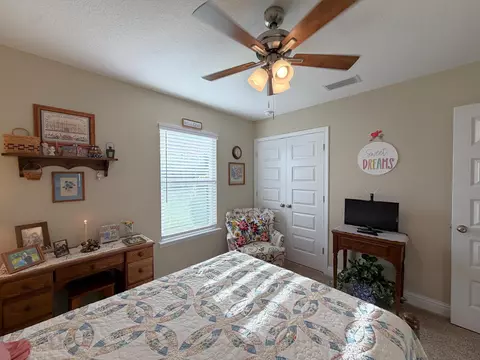 Bedroom - 5431 Lee Farm Blvd, Crestview, FL 32536 photo 5 of 7