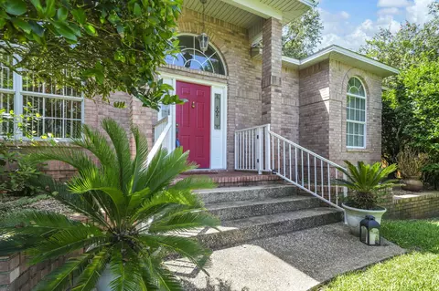 1691 Parkside Cir, Niceville, FL 32578