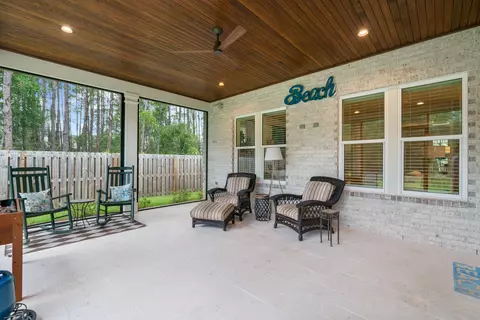 Exterior - 102 Shimmer Cir, Freeport, FL 32439 photo 5 of 13