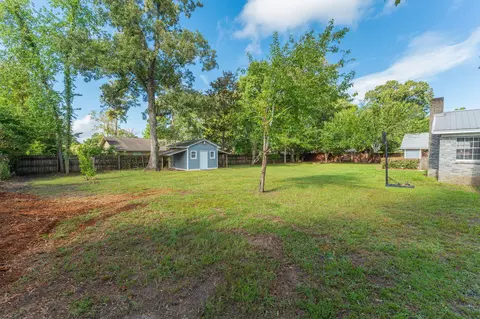 Exterior - 140 Gillis Dr, Crestview, FL 32536 photo 10 of 10