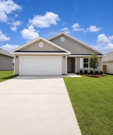 107 Dockside Rd, Freeport, FL 32439