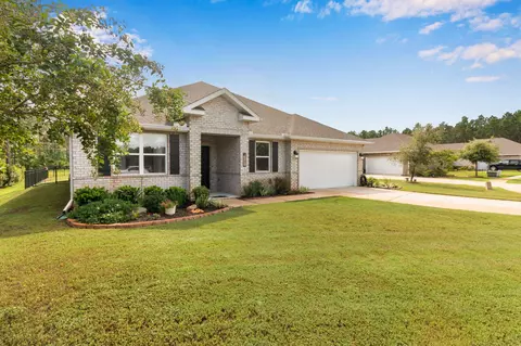 247 E Sky Way, Freeport, FL 32439 photo 4