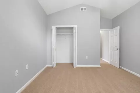 Bedroom - 145 Mango Ln, Freeport, FL 32439 photo 5 of 5