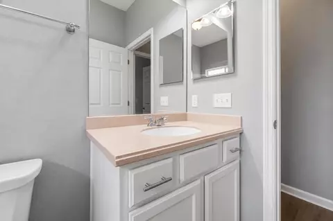 Bath - 145 Mango Ln, Freeport, FL 32439 photo 1 of 7