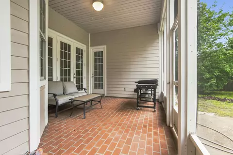 Exterior - 145 Mango Ln, Freeport, FL 32439 photo 2 of 11