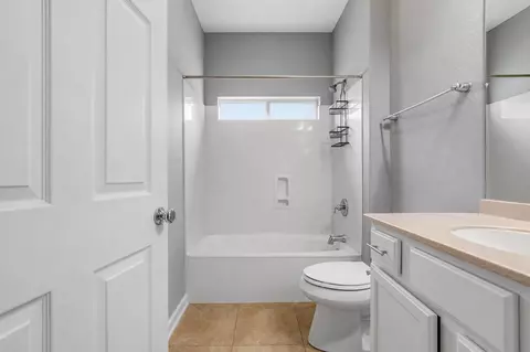 Bath - 145 Mango Ln, Freeport, FL 32439 photo 7 of 7