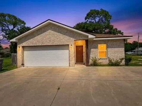 107 SE Beal Pkwy, Fort Walton Beach, FL 32548