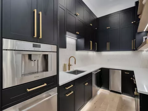 Kitchen - 165 Needle Cast Ln, Watersound, FL 32461 photo 7 of 8