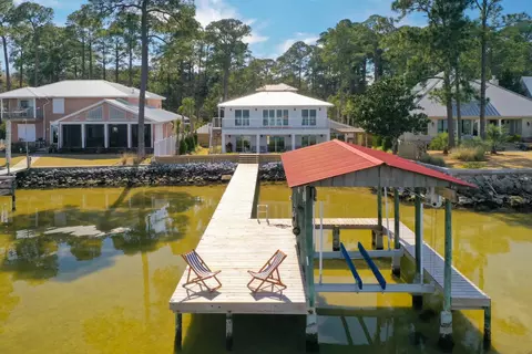 353 Bay Circle Dr, Santa Rosa Beach, FL 32459