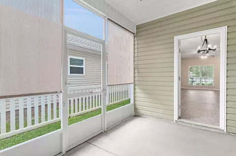 Exterior - 71 Nelly St, Freeport, FL 32439 photo 3 of 27