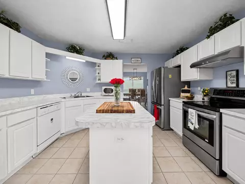 Kitchen - 490 Jillian Dr, Crestview, FL 32536 photo 1 of 3