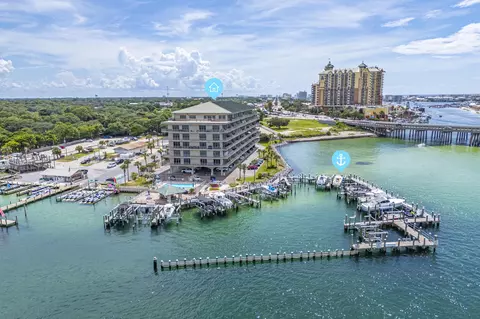 5 Calhoun Ave #602, Destin, FL 32541