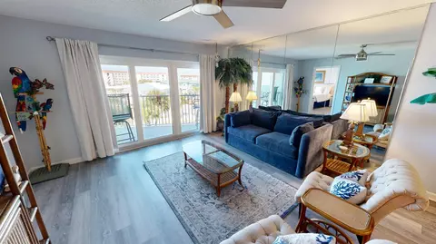 895 Santa Rosa Blvd #404, Fort Walton Beach, FL 32548