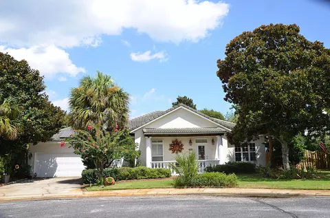 124 Tuscany Dr, Destin, FL 32541