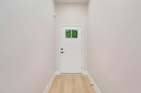 Entry Way - 703 Brock Ave # A, Crestview, FL 32539 photo 2 of 5