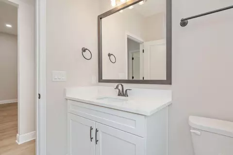 Bath - 703 Brock Ave # A, Crestview, FL 32539 photo 5 of 6