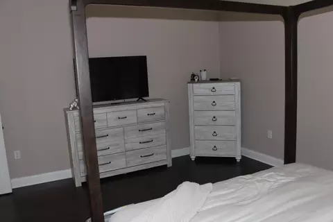 Bedroom - 6200 Timberland Ridge Dr, Crestview, FL 32539 photo 2 of 7