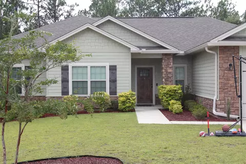 Exterior - 6200 Timberland Ridge Dr, Crestview, FL 32539 photo 4 of 8
