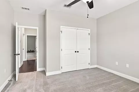 Bedroom - 6200 Timberland Ridge Dr, Crestview, FL 32539 photo 2 of 9