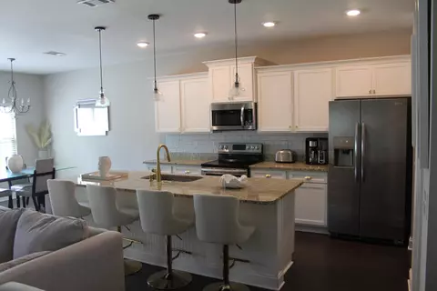 Kitchen - 6200 Timberland Ridge Dr, Crestview, FL 32539 photo 1 of 1