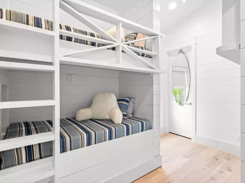 Bedroom - 44 Tidepool Ln, Watersound, FL 32461 photo 7 of 10