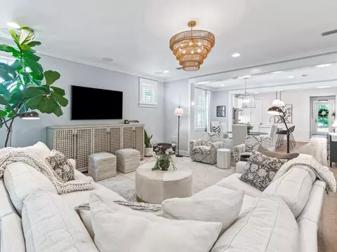 Living - 21 Jack Knife Dr, Watersound, FL 32461 photo 3 of 4