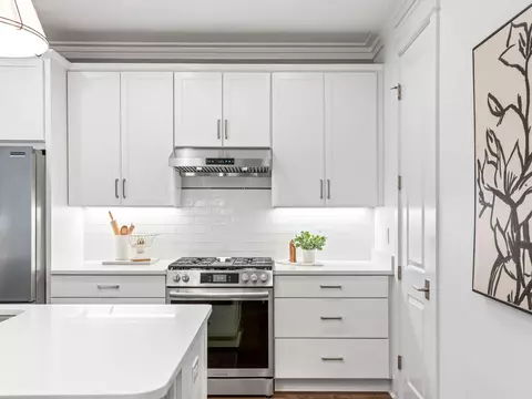 Kitchen - 21 Jack Knife Dr, Watersound, FL 32461 photo 1 of 4