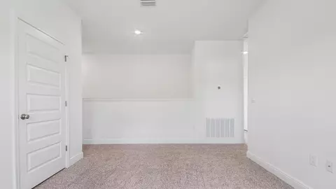 Bedroom - 2809 Wingman Way, Crestview, FL 32539 photo 2 of 11