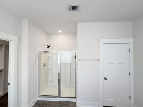 Bath - 2456 Dakota Way, Crestview, FL 32536 photo 3 of 3