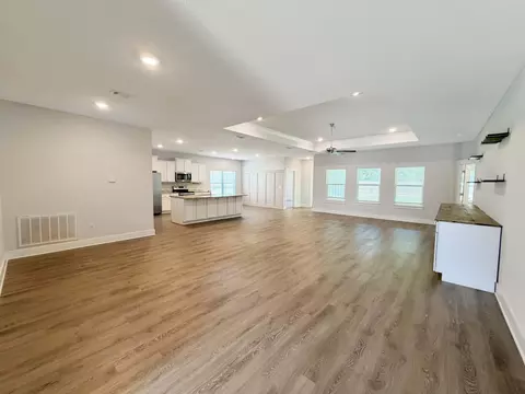 Living - 2456 Dakota Way, Crestview, FL 32536 photo 1 of 8