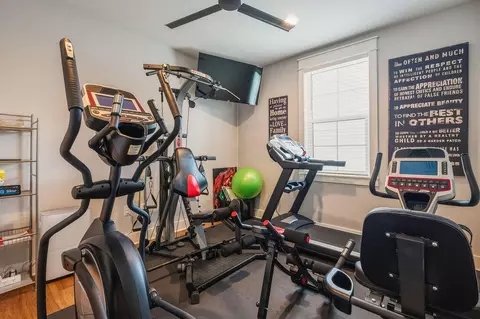 Bedroom - 1156 Deer Moss Loop, Niceville, FL 32578 photo 8 of 8