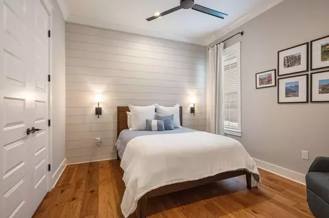 Bedroom - 1156 Deer Moss Loop, Niceville, FL 32578 photo 5 of 8