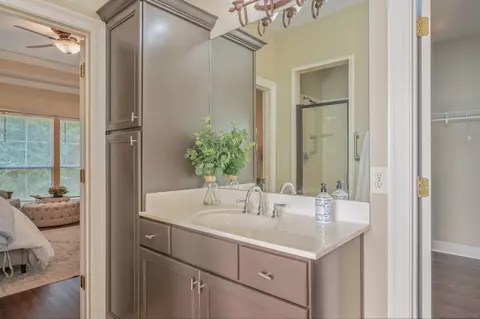 Bath - 3280 Chappelwood Dr, Crestview, FL 32539 photo 5 of 9