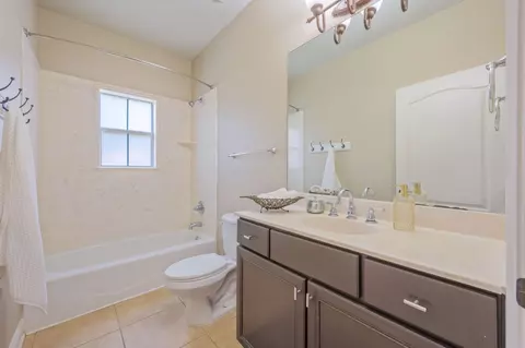 Bath - 3280 Chappelwood Dr, Crestview, FL 32539 photo 9 of 9