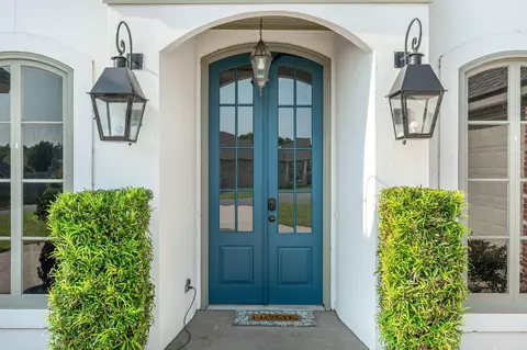 Entry Way - 3280 Chappelwood Dr, Crestview, FL 32539 photo 1 of 7