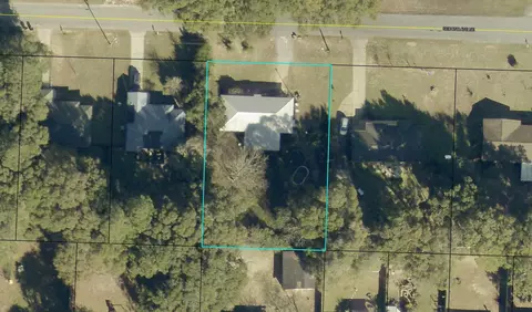 View/Area - 2942 NE 2nd Ave, Crestview, FL 32539 photo 1 of 1