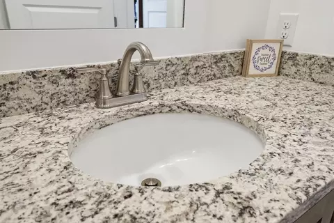 Bath - 6297 Howie Way, Pace, FL 32571 photo 6 of 10