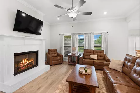 Living - 6297 Howie Way, Pace, FL 32571 photo 3 of 7