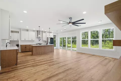 Living - 71 Clarke Hill Rd, Freeport, FL 32439 photo 1 of 3