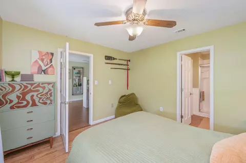 Bedroom - 104 Stephens Ln, Crestview, FL 32539 photo 5 of 7