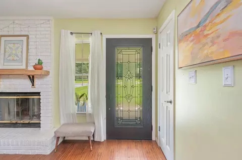 Entry Way - 104 Stephens Ln, Crestview, FL 32539 photo 1 of 3
