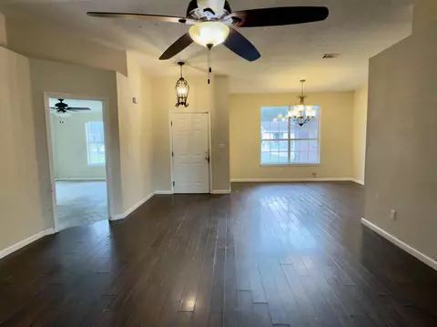 Living - 1246 Ego Dr, Crestview, FL 32536 photo 2 of 4