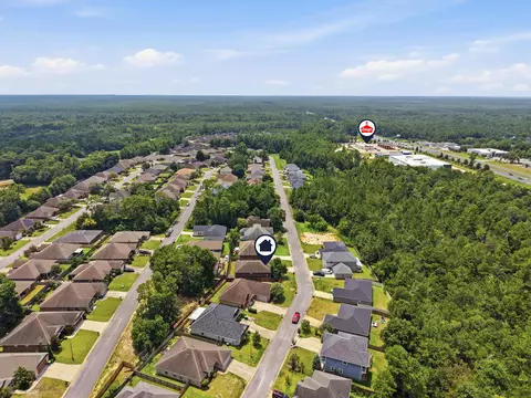 View/Area - 4541 Hermosa Rd, Crestview, FL 32539 photo 3 of 5